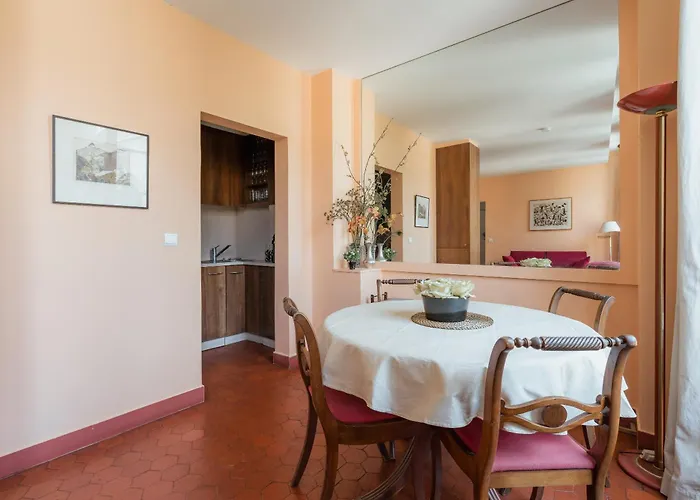 Veeve - Le Marais Retreat