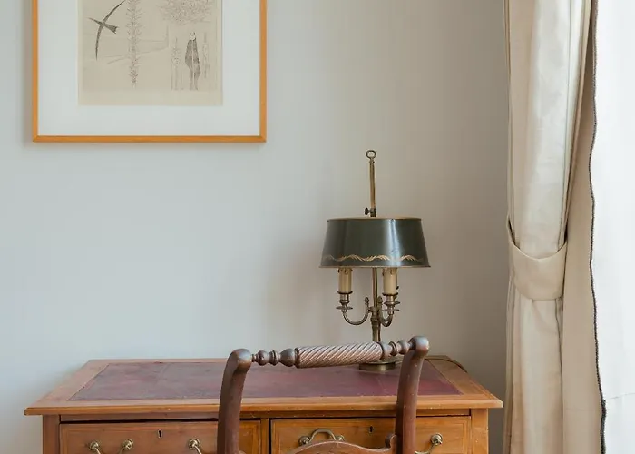 Apartment Veeve - Le Marais Retreat Paris