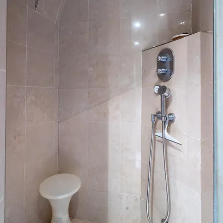 Veeve - Le Marais Retreat Apartment